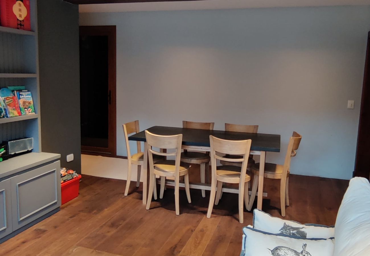 House in San Carlos de Bariloche - ARE55 SPECTACULAR HOUSE WITH INTEGRATED QUINCHO AND HEATED POOL