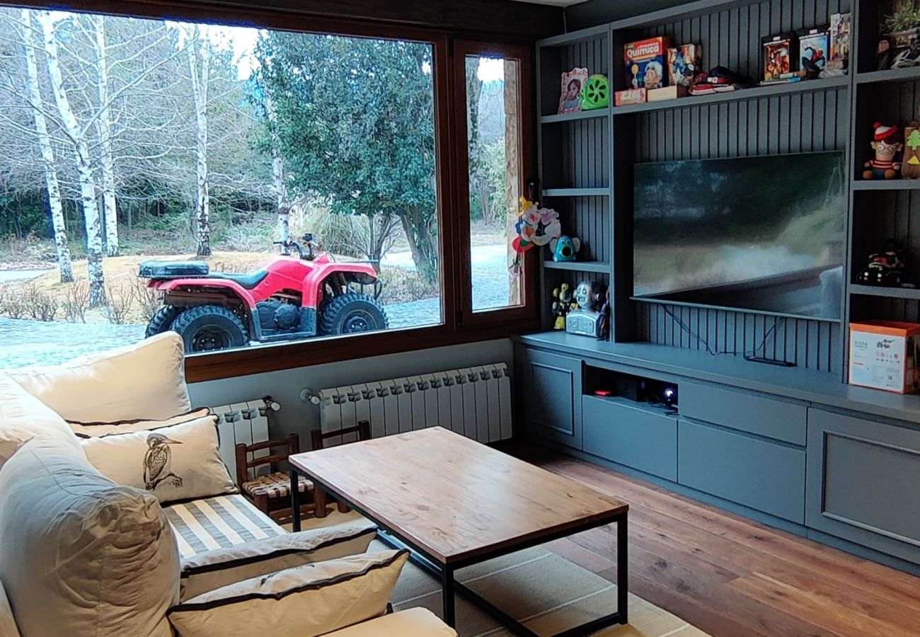 House in San Carlos de Bariloche - ARE55 SPECTACULAR HOUSE WITH INTEGRATED QUINCHO AND HEATED POOL