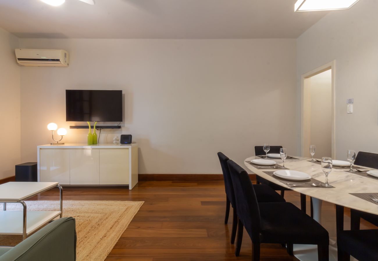 Apartment in Rio de Janeiro - Close to the underground and 10 minutes from the beach | MFB302