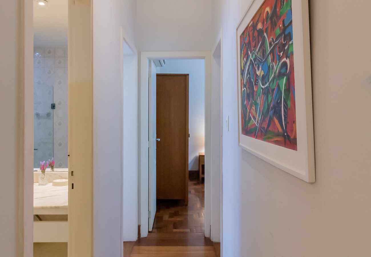 Apartment in Rio de Janeiro - Close to the underground and 10 minutes from the beach | MFB302