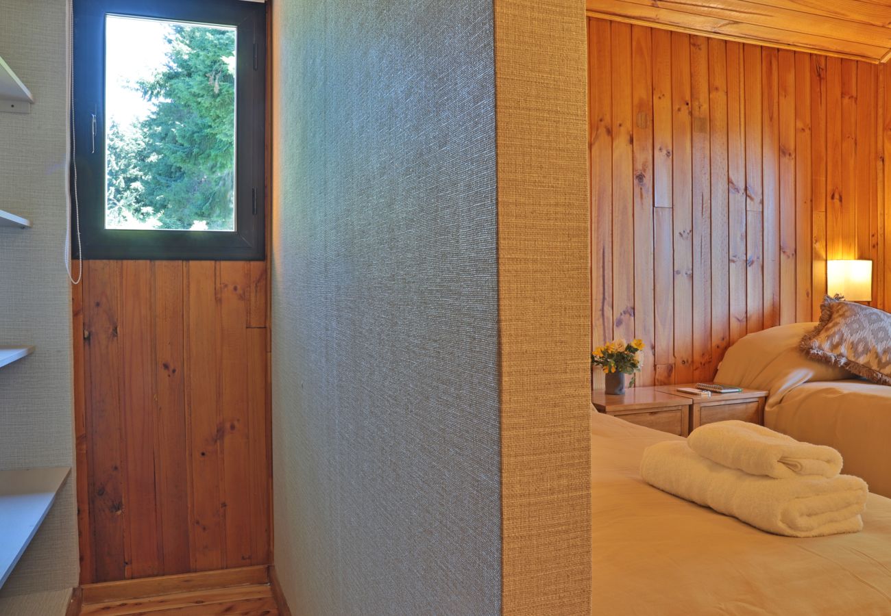 House in San Carlos de Bariloche - HUAPI49 Spectacular Mountain House with access to Lake Nahuel Huapi