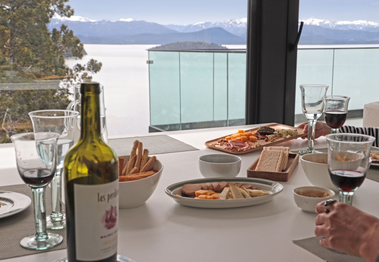 Apartment in San Carlos de Bariloche - HUAPI43C  Luxury apartment on Lake Nahuel Huapi in a modern complex