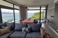 Apartment in San Carlos de Bariloche - HUAPI50C – Jacuzzi, Pool & Lake View