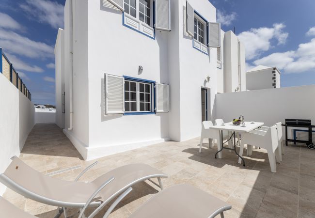 House in Arrieta  -  House in Arrieta  -