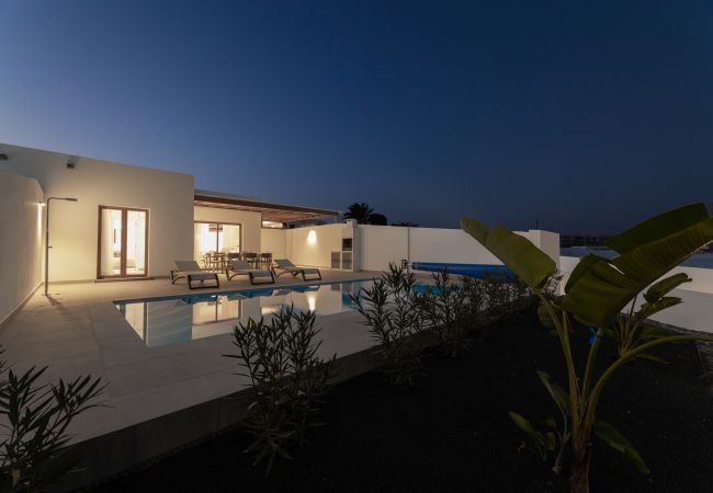 Villa in Playa Blanca - Villa Aloe - Altos de Lanzarote Villa in Playa Blanca - Villa Aloe - Altos de Lanzarote