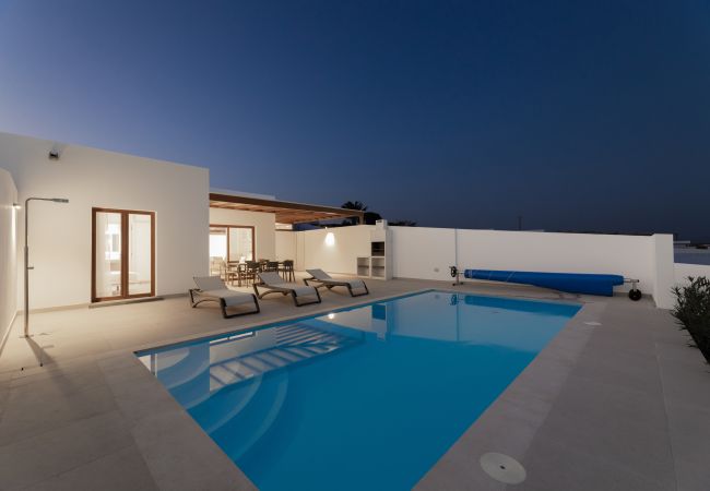 Villa in Playa Blanca - Villa Aloe - Altos de Lanzarote Villa in Playa Blanca - Villa Aloe - Altos de Lanzarote