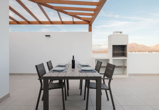 Villa in Playa Blanca - Villa Yaiza - Altos de Lanzarote Villa in Playa Blanca - Villa Yaiza - Altos de Lanzarote