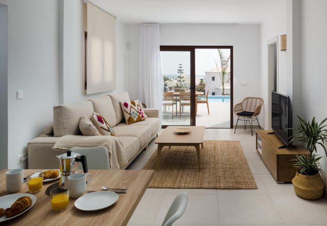 Villa in Playa Blanca - Villa Yaiza - Altos de Lanzarote Villa in Playa Blanca - Villa Yaiza - Altos de Lanzarote