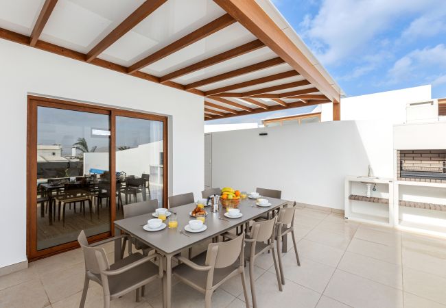 Villa in Playa Blanca - Villa Famara - Altos de Lanzarote Villa in Playa Blanca - Villa Famara - Altos de Lanzarote