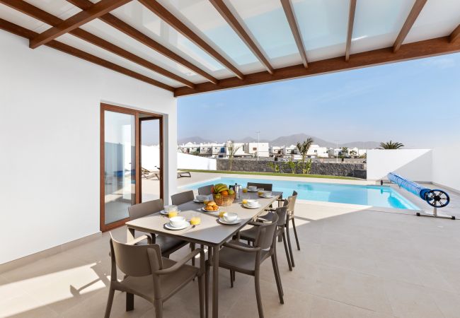 Villa in Playa Blanca -  Villa Navya - Altos de Lanzarote Villa in Playa Blanca -  Villa Navya - Altos de Lanzarote