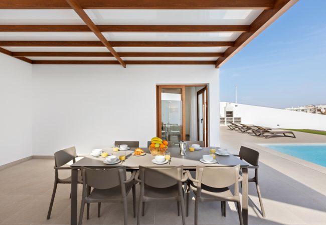 Villa in Playa Blanca -  Villa Navya - Altos de Lanzarote Villa in Playa Blanca -  Villa Navya - Altos de Lanzarote