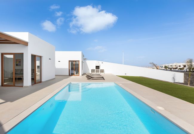 Villa in Playa Blanca -  Villa Navya - Altos de Lanzarote Villa in Playa Blanca -  Villa Navya - Altos de Lanzarote
