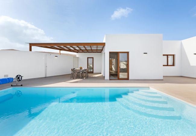 Villa in Playa Blanca -  Villa Navya - Altos de Lanzarote Villa in Playa Blanca -  Villa Navya - Altos de Lanzarote