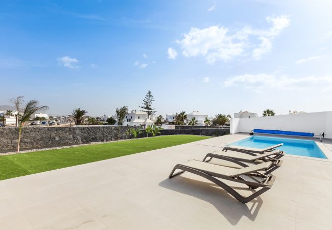 Villa in Playa Blanca -  Villa Navya - Altos de Lanzarote Villa in Playa Blanca -  Villa Navya - Altos de Lanzarote