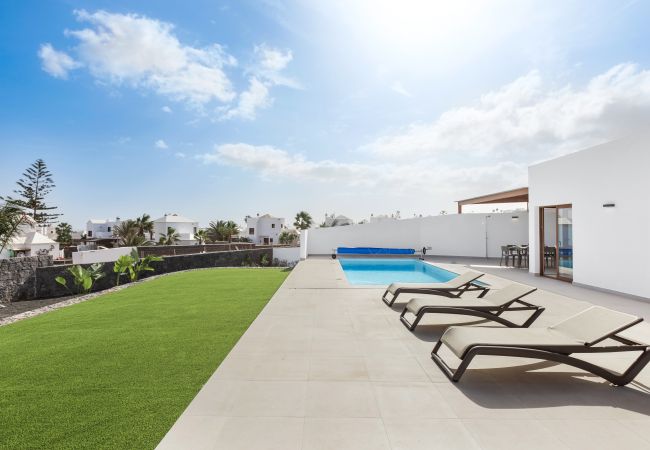 Villa in Playa Blanca -  Villa Navya - Altos de Lanzarote Villa in Playa Blanca -  Villa Navya - Altos de Lanzarote