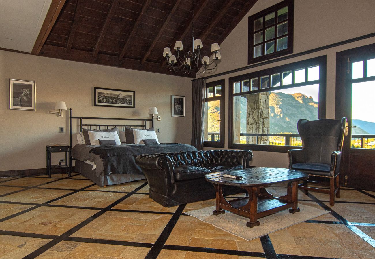 House in San Carlos de Bariloche - ARE09 MANSION IN BARILOCHE