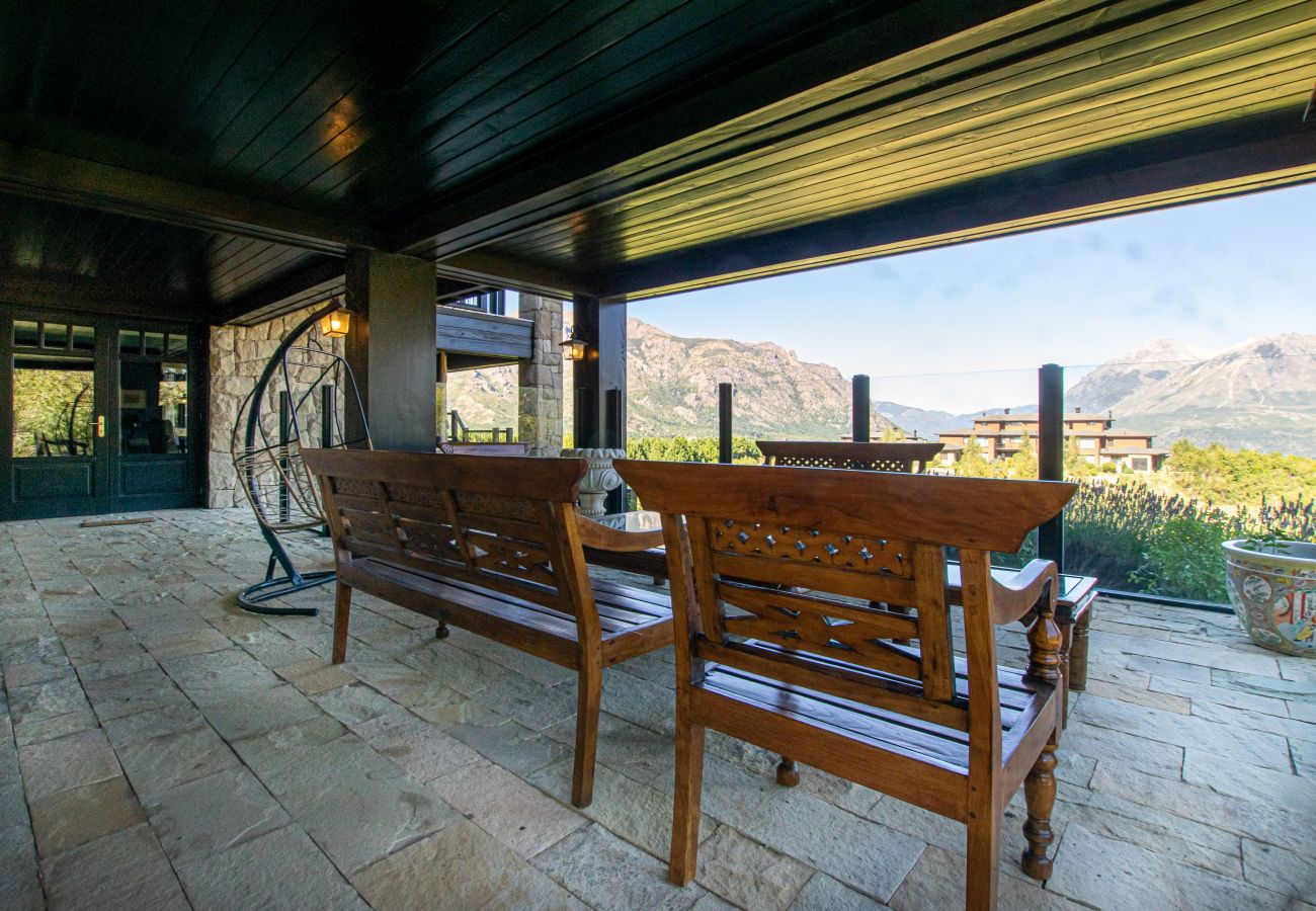 House in San Carlos de Bariloche - ARE09 MANSION IN BARILOCHE