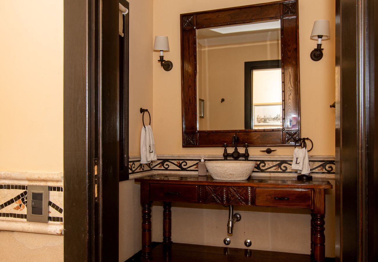 House in San Carlos de Bariloche - ARE09 MANSION IN BARILOCHE