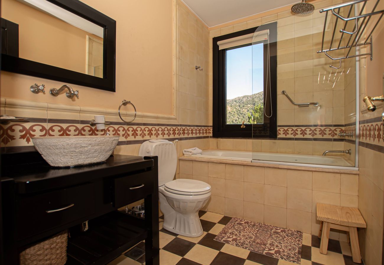 House in San Carlos de Bariloche - ARE09 MANSION IN BARILOCHE