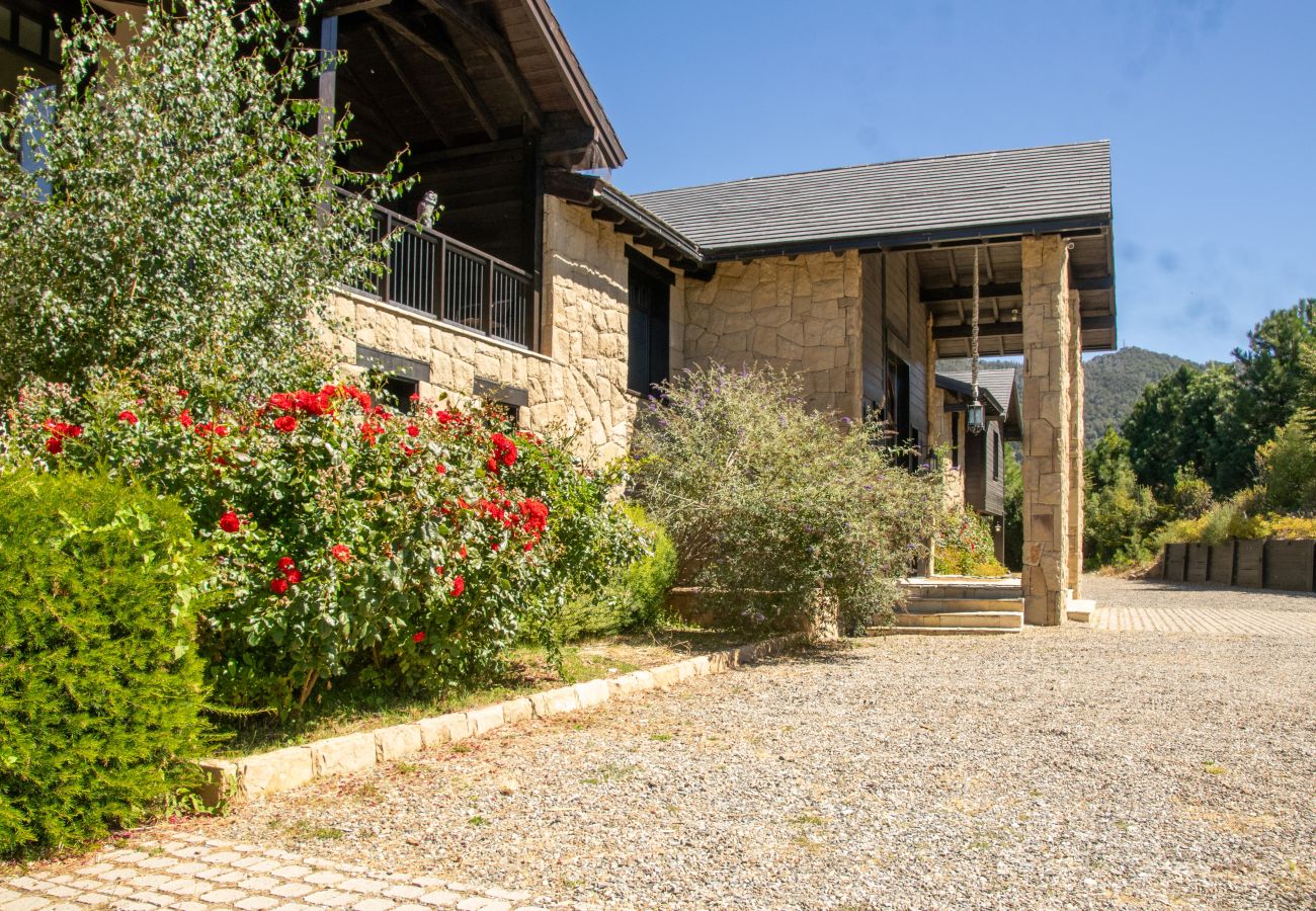 House in San Carlos de Bariloche - ARE09 MANSION IN BARILOCHE