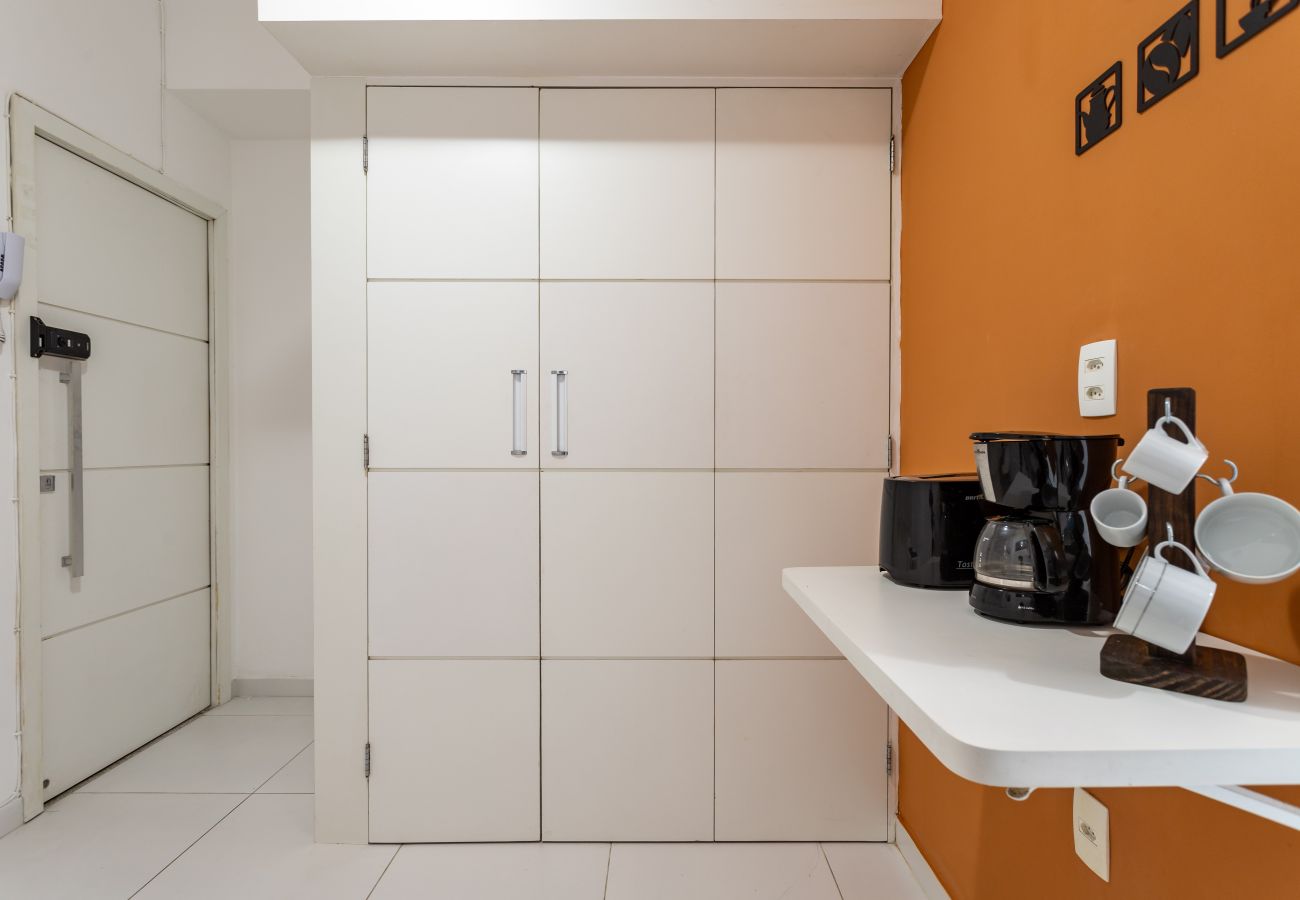 Studio in Rio de Janeiro - Studio in Copacabana 5 minutes from the beach | NSC309