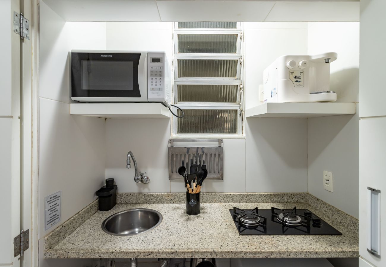 Studio in Rio de Janeiro - Studio in Copacabana 5 minutes from the beach | NSC309