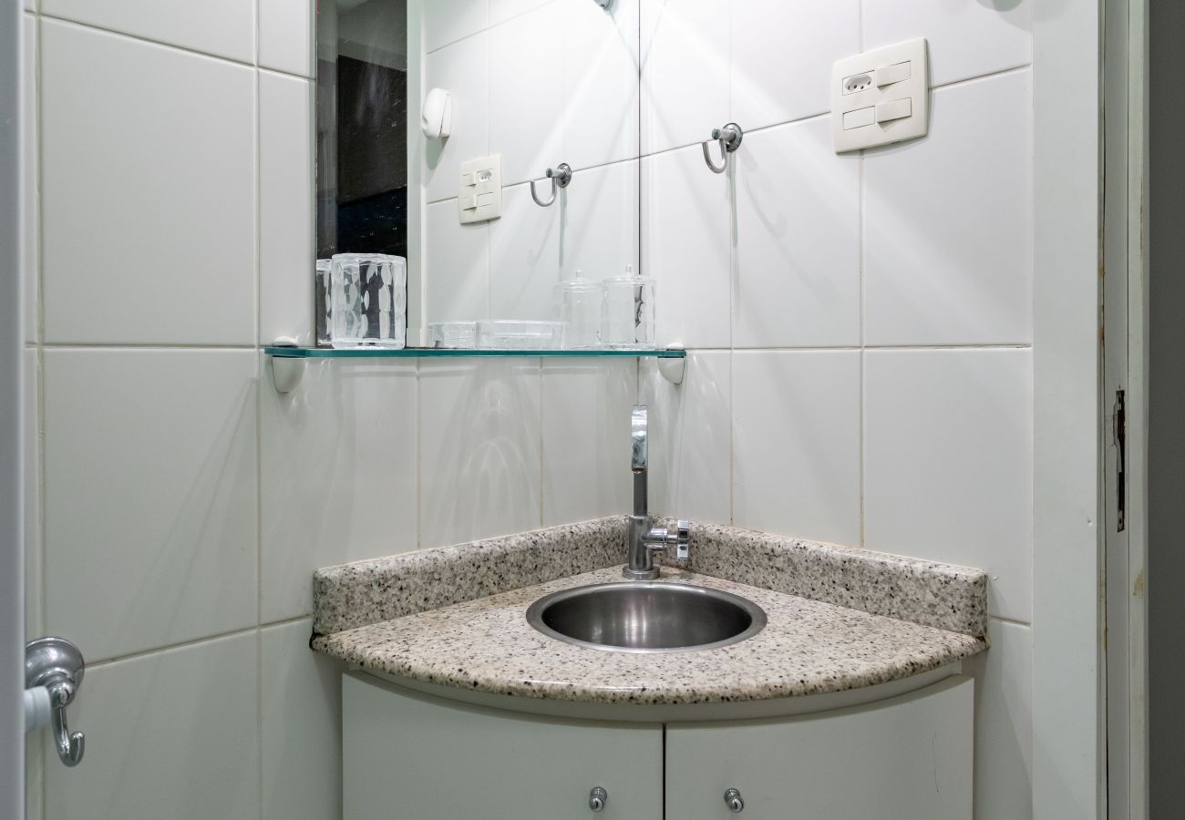 Studio in Rio de Janeiro - Studio in Copacabana 5 minutes from the beach | NSC309