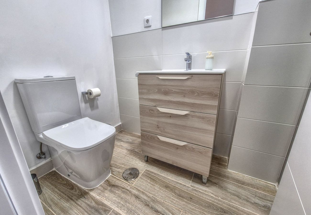 Apartment in Las Palmas de Gran Canaria - Yan Building 1B BY CanariasGetaway