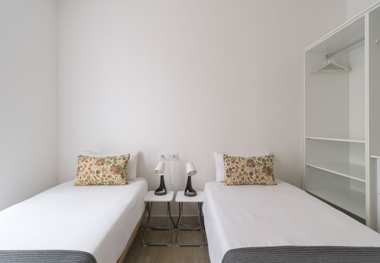 Apartment in Las Palmas de Gran Canaria - Yan Building 1B BY CanariasGetaway