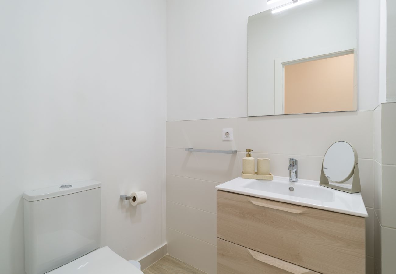 Apartment in Las Palmas de Gran Canaria - Yan Building 1B BY CanariasGetaway