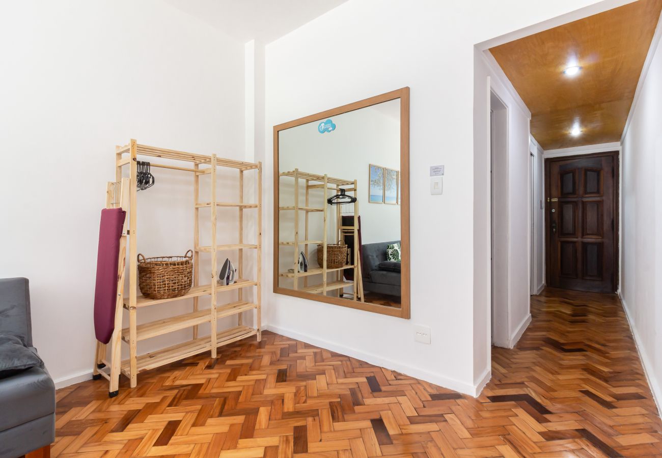 Studio in Rio de Janeiro - 5 minutes from Copacabana Beach | PI502