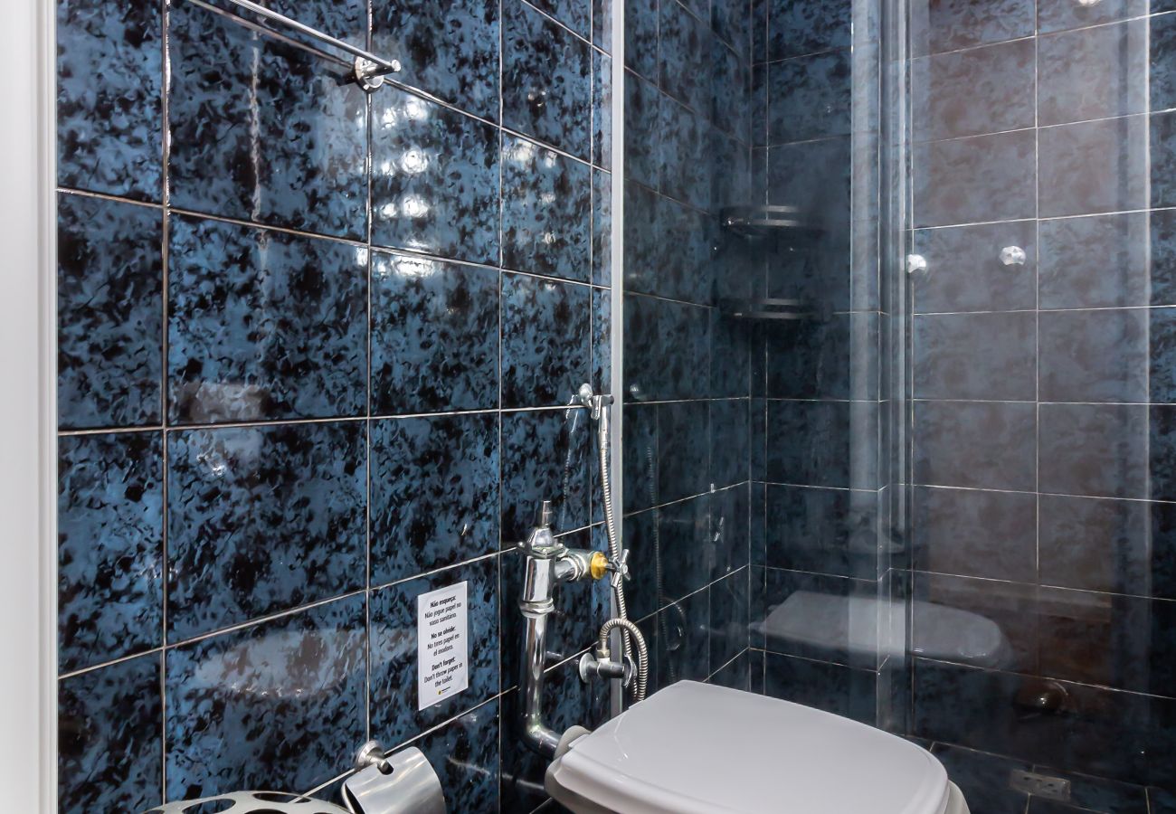 Studio in Rio de Janeiro - 5 minutes from Copacabana Beach | PI502