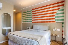 Apartment in Rio de Janeiro - Sea View and Balcony with Bathtub | Q4