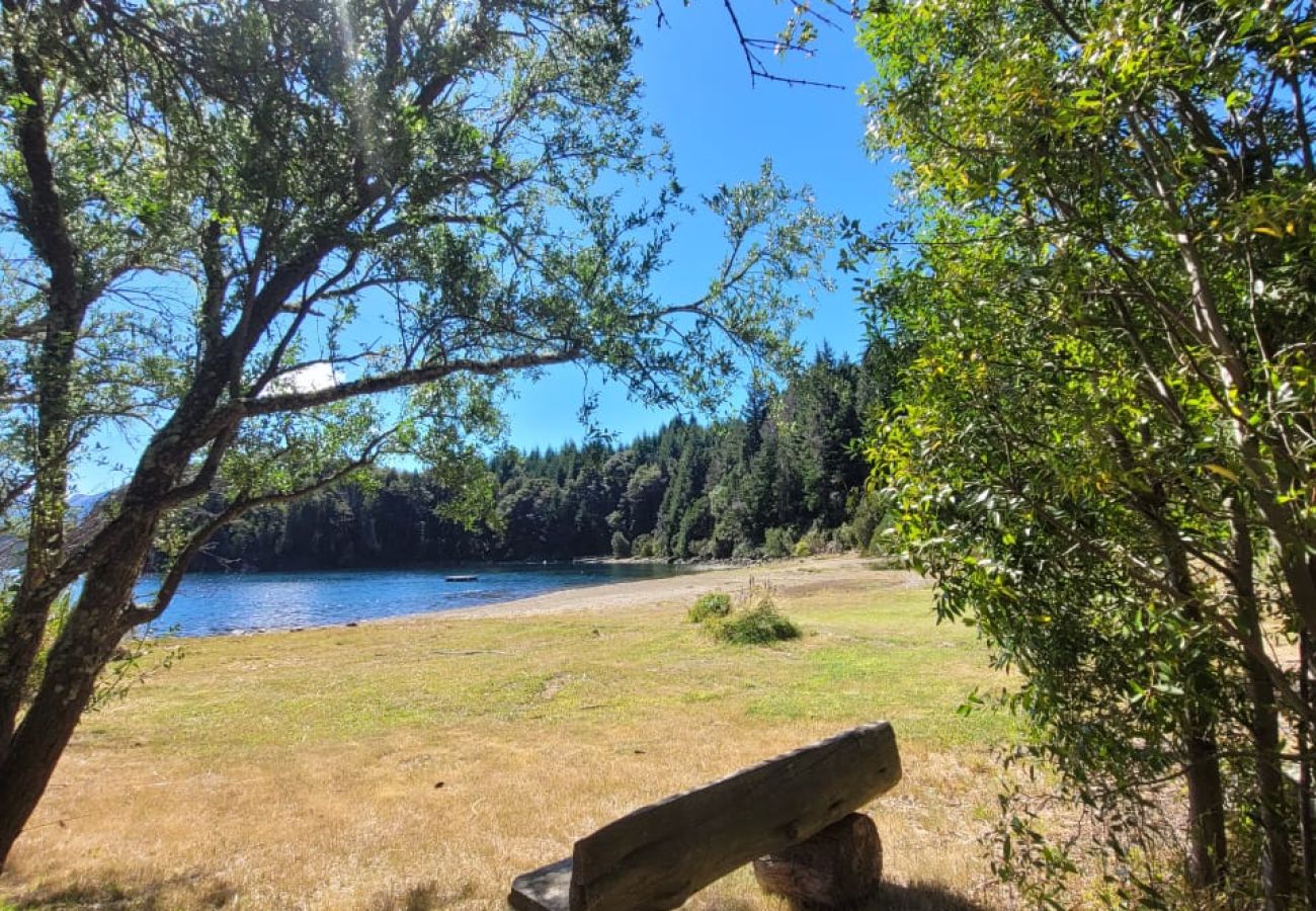 House in San Carlos de Bariloche - MORE34C NEWLY HOUSE IN A UNIQUE SETTING WITH LAKE COAST AND BEACH