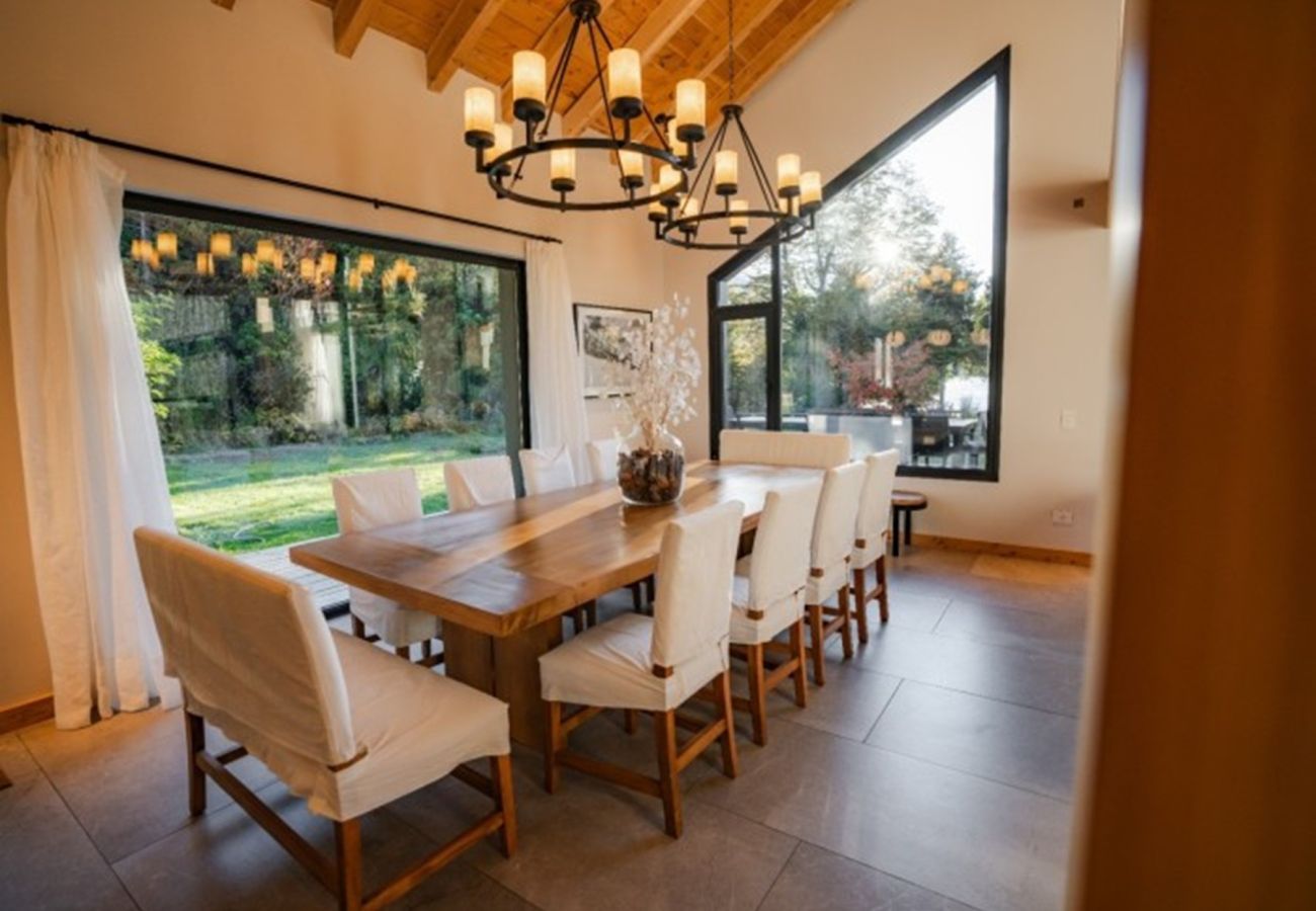 House in San Carlos de Bariloche - MORE34C NEWLY HOUSE IN A UNIQUE SETTING WITH LAKE COAST AND BEACH