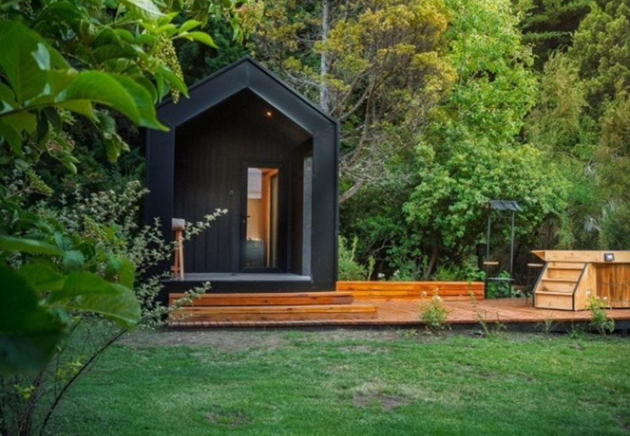 House in San Carlos de Bariloche - MORE34C NEWLY HOUSE IN A UNIQUE SETTING WITH LAKE COAST AND BEACH