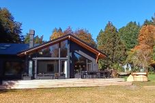 House in San Carlos de Bariloche - MORE34C NEWLY REMODELED HOUSE IN A UNIQUE SETTING WITH LAKE COAST AND BEACH