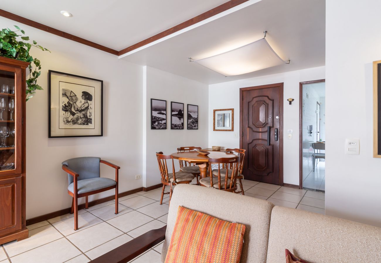 Apartment in Rio de Janeiro - Comfort and Tranquillity in Humaitá | M404