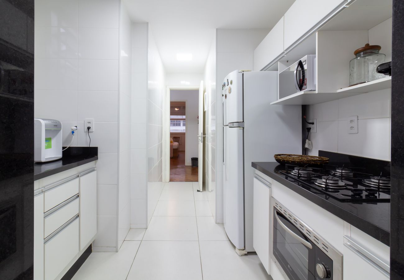 Apartment in Rio de Janeiro - Refuge in Copacabana 5min from the beach | NSC1102 