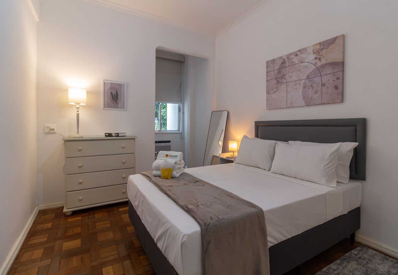 Apartment in Rio de Janeiro - Comfort in Copacabana, 9 minutes from the beach | CJ202 