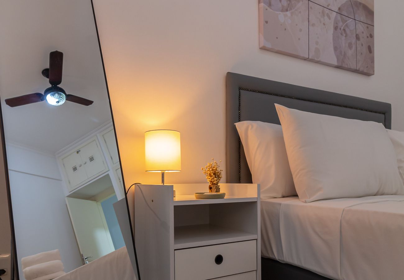 Apartment in Rio de Janeiro - Comfort in Copacabana, 9 minutes from the beach | CJ202 