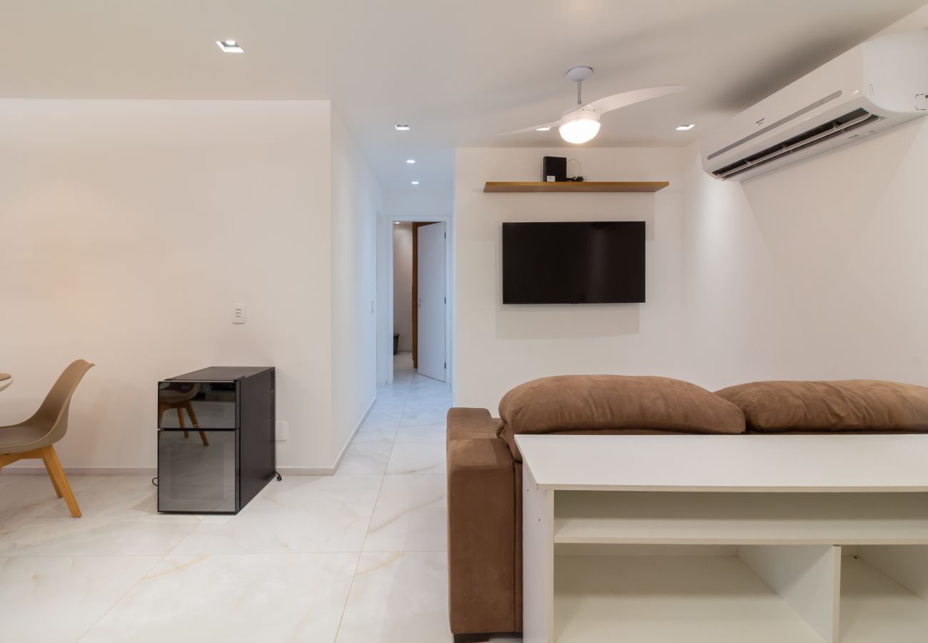 Apartment in Rio de Janeiro - Comfort in Leblon, 10 minutes from the beach | BM802 