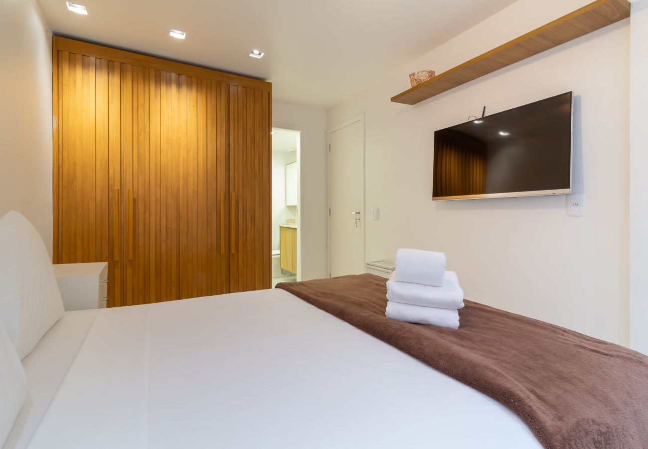 Apartment in Rio de Janeiro - Comfort in Leblon, 10 minutes from the beach | BM802 