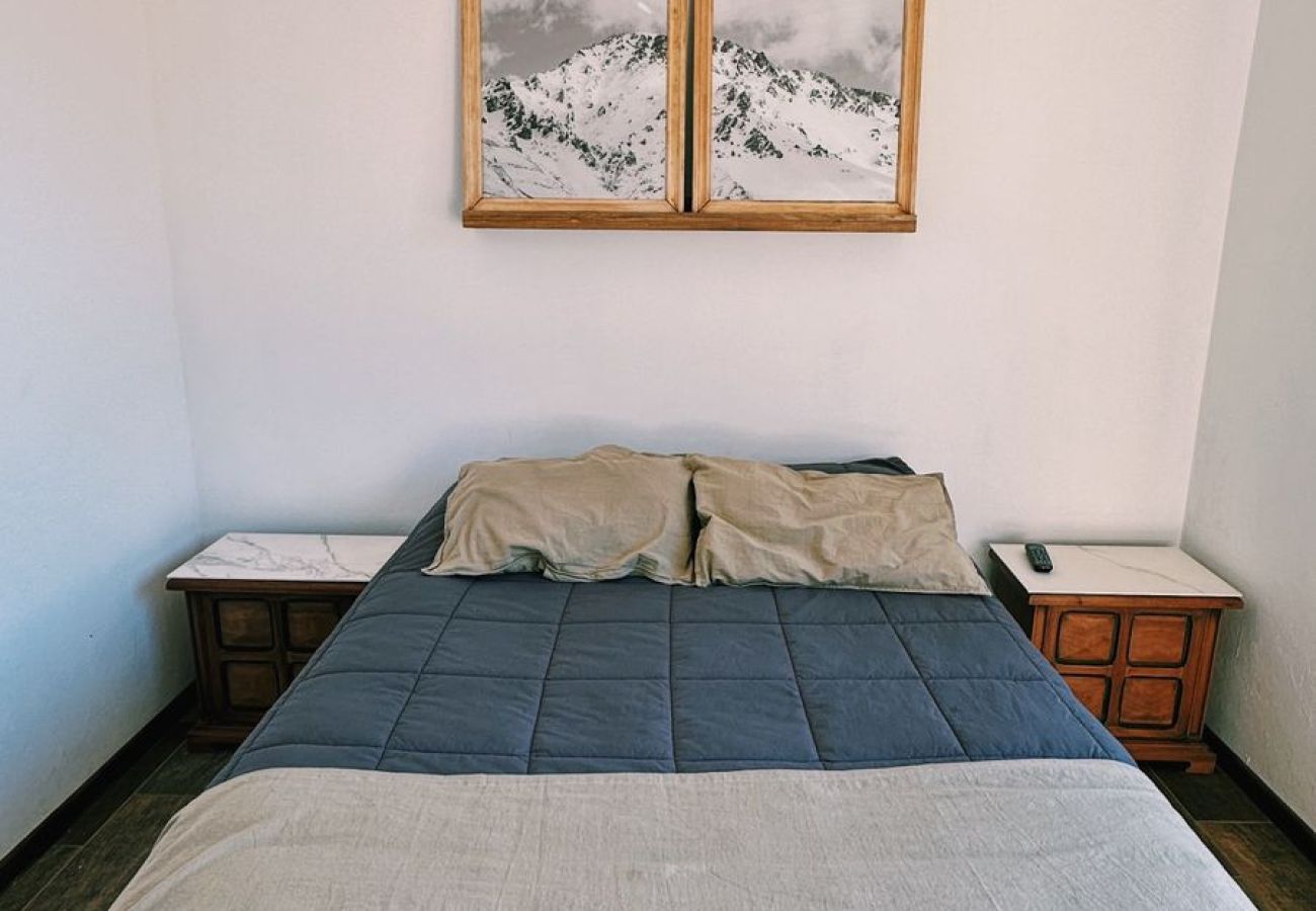 House in San Carlos de Bariloche - TREBOL04 A very cool, recently renovated house on the El Trebol lagoon.