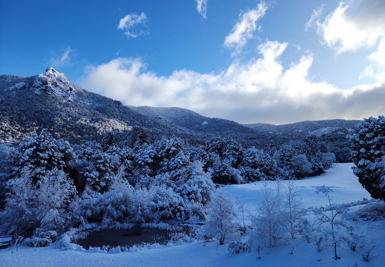 House in San Carlos de Bariloche - ARE46 Espectacular Casa en la Cancha de Golf – Arelauquen, Bariloche, Patagonia