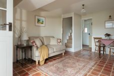 Cottage in South Milton - Pear Tree Cottage - Cosy one bedroom Cottage 