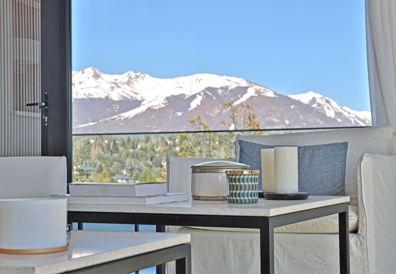 Apartment in San Carlos de Bariloche - HUAPI44C – Getaway with Pool and Jacuzzi