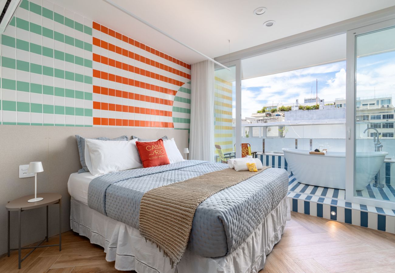 Apartment in Rio de Janeiro - Sea View and Balcony with Bathtub | Q11