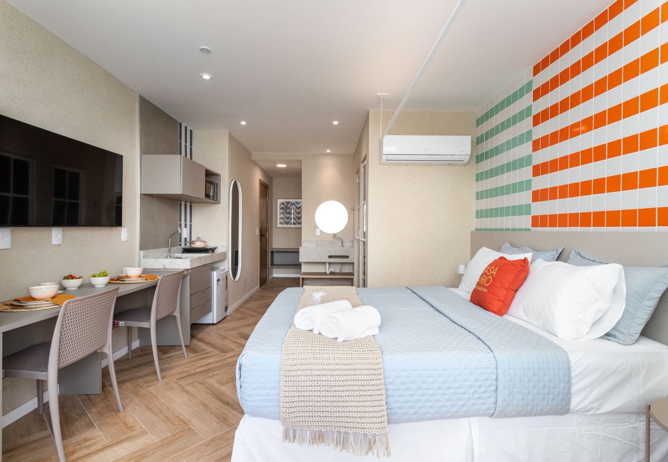 Apartment in Rio de Janeiro - Sea View and Balcony with Bathtub | Q11