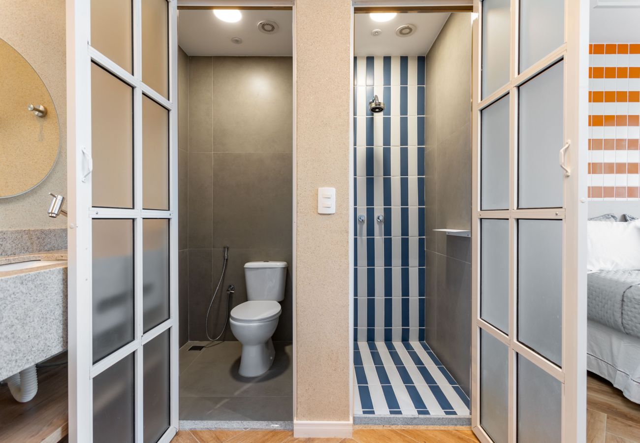 Apartment in Rio de Janeiro - Sea View and Balcony with Bathtub | Q11